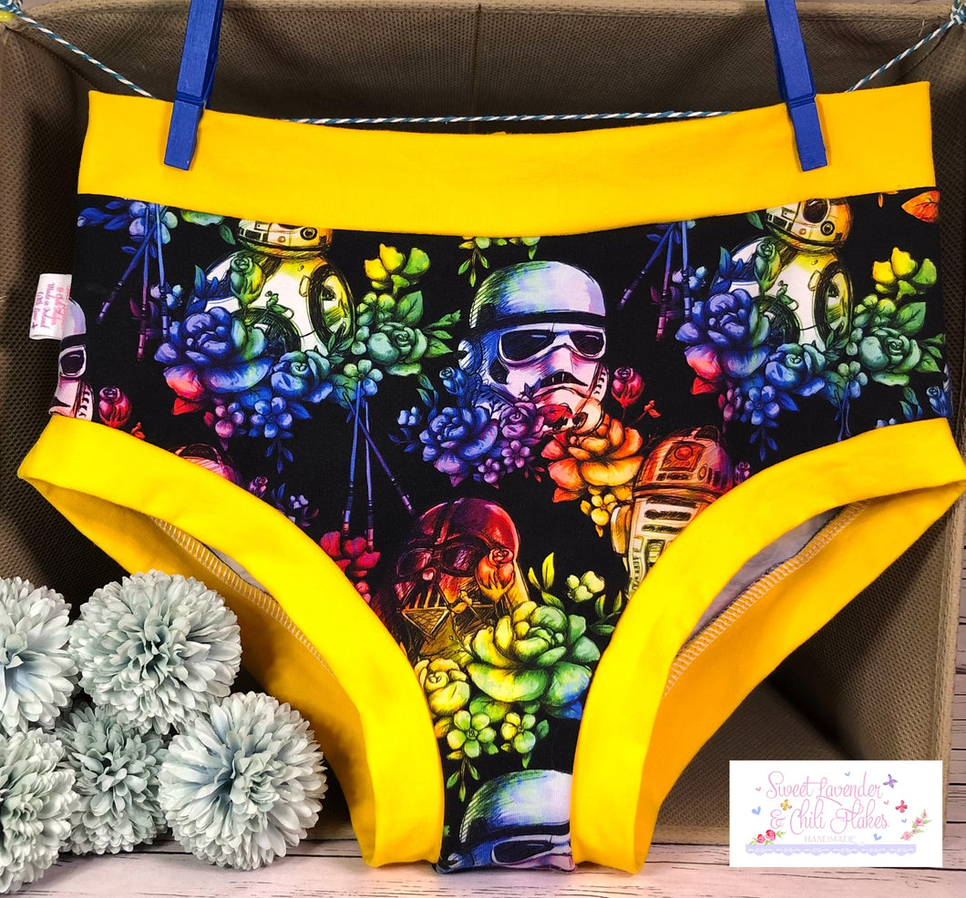 Sunrise Briefs Style Pants - M