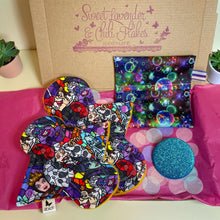Load image into Gallery viewer, *Halloween Special* SLACF Mini Moon Set - Ready Made